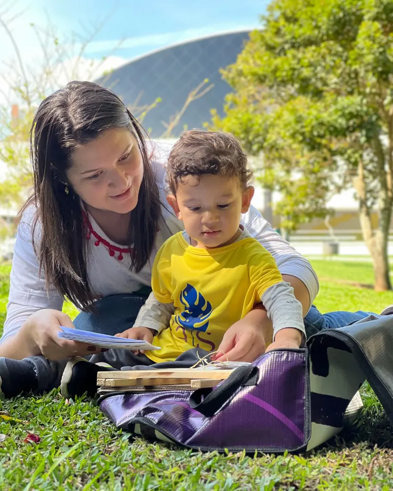 mae e filho com kit